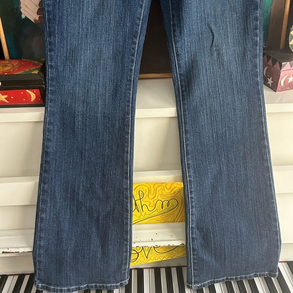 Classic Indigo Flare Jeans 30/REG - Picture 6 of 10